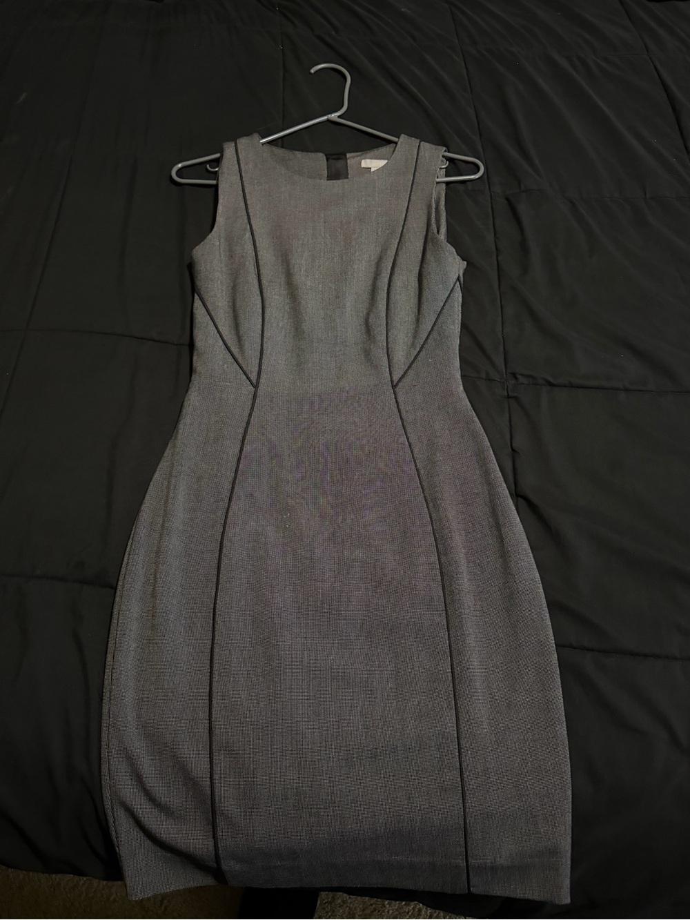 H&M Grey Sleeveless Midi Sheath Dress